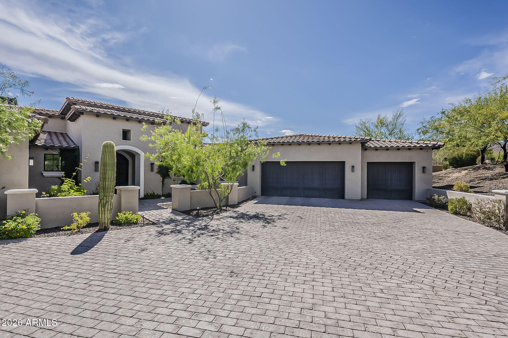 EAGLE RIDGE AT FOUNTAIN HILLS - Residential