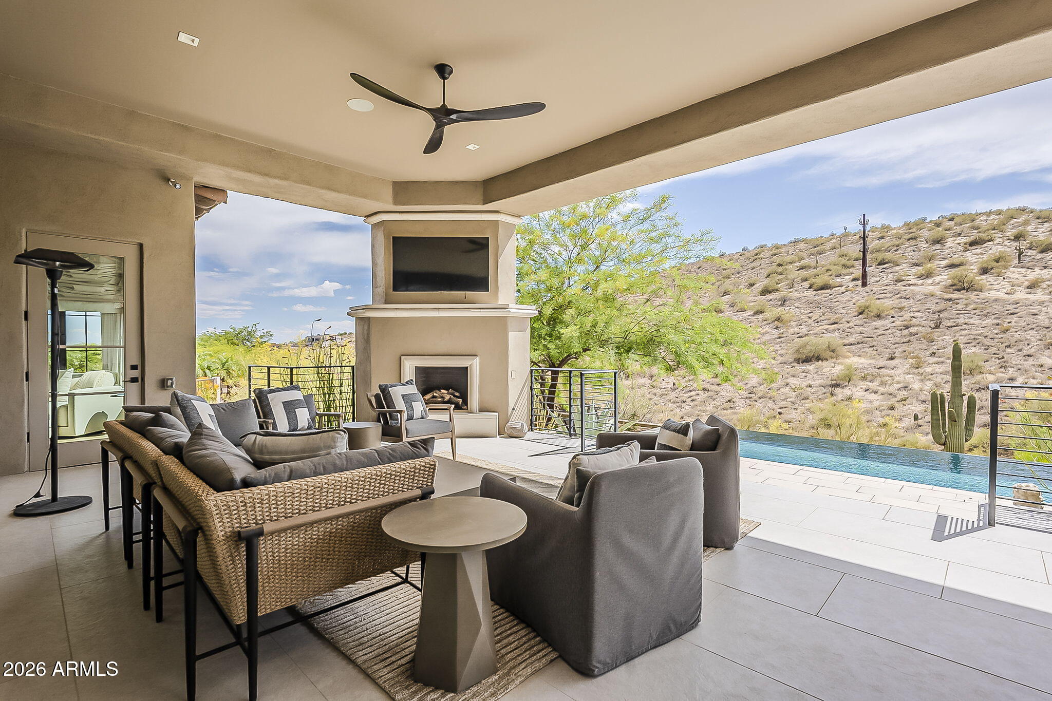 EAGLE RIDGE AT FOUNTAIN HILLS - Residential