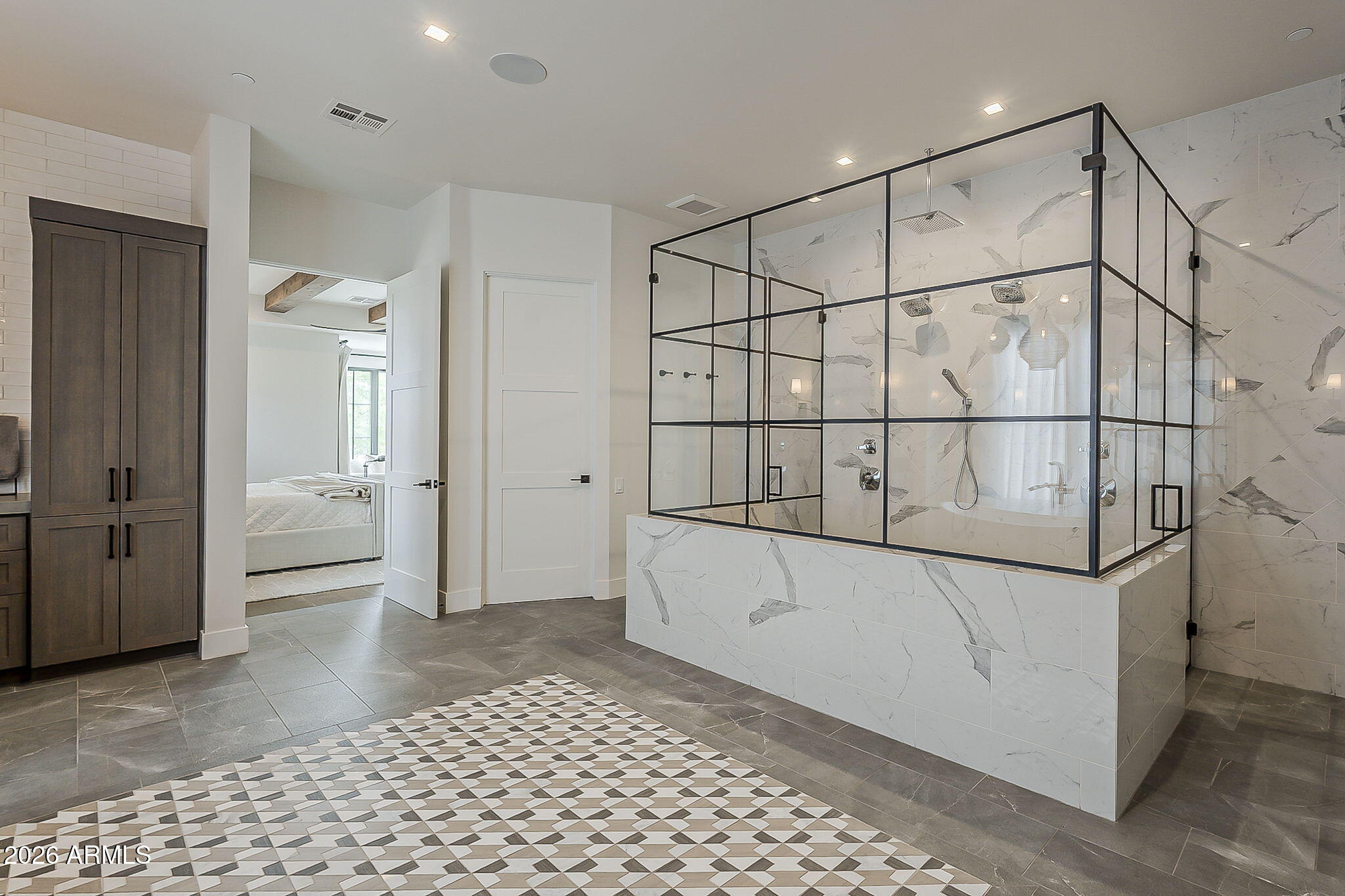 EAGLE RIDGE AT FOUNTAIN HILLS - Residential