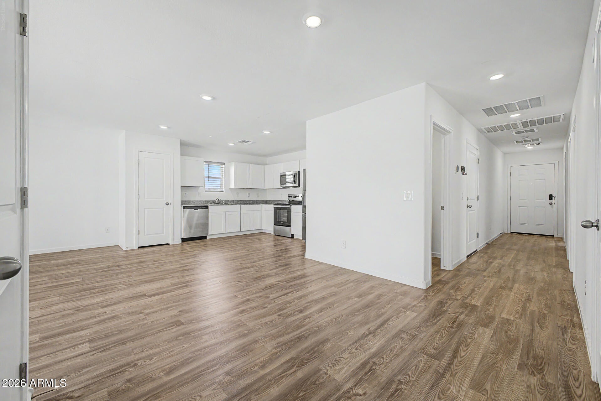 9896 W HEATHER Drive