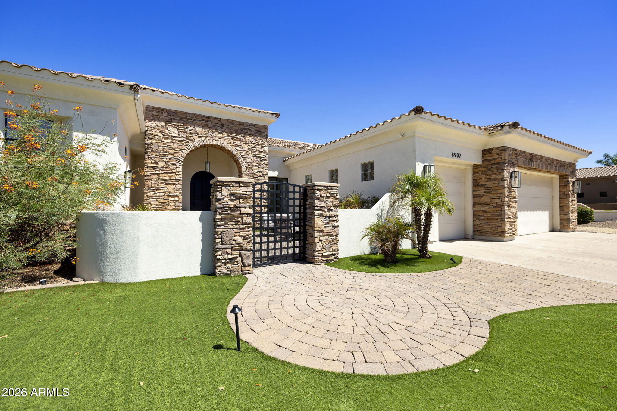 8902 E ANN Way