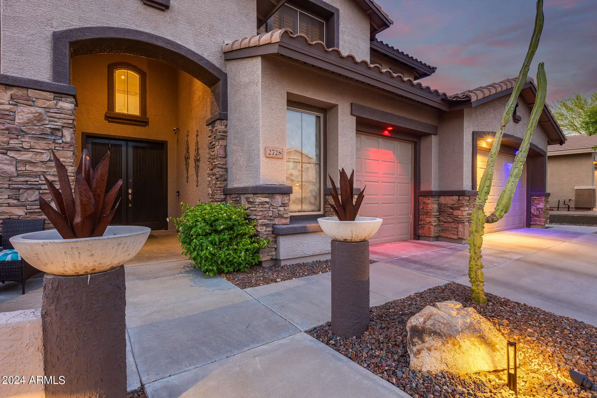2728 W ADVENTURE Drive