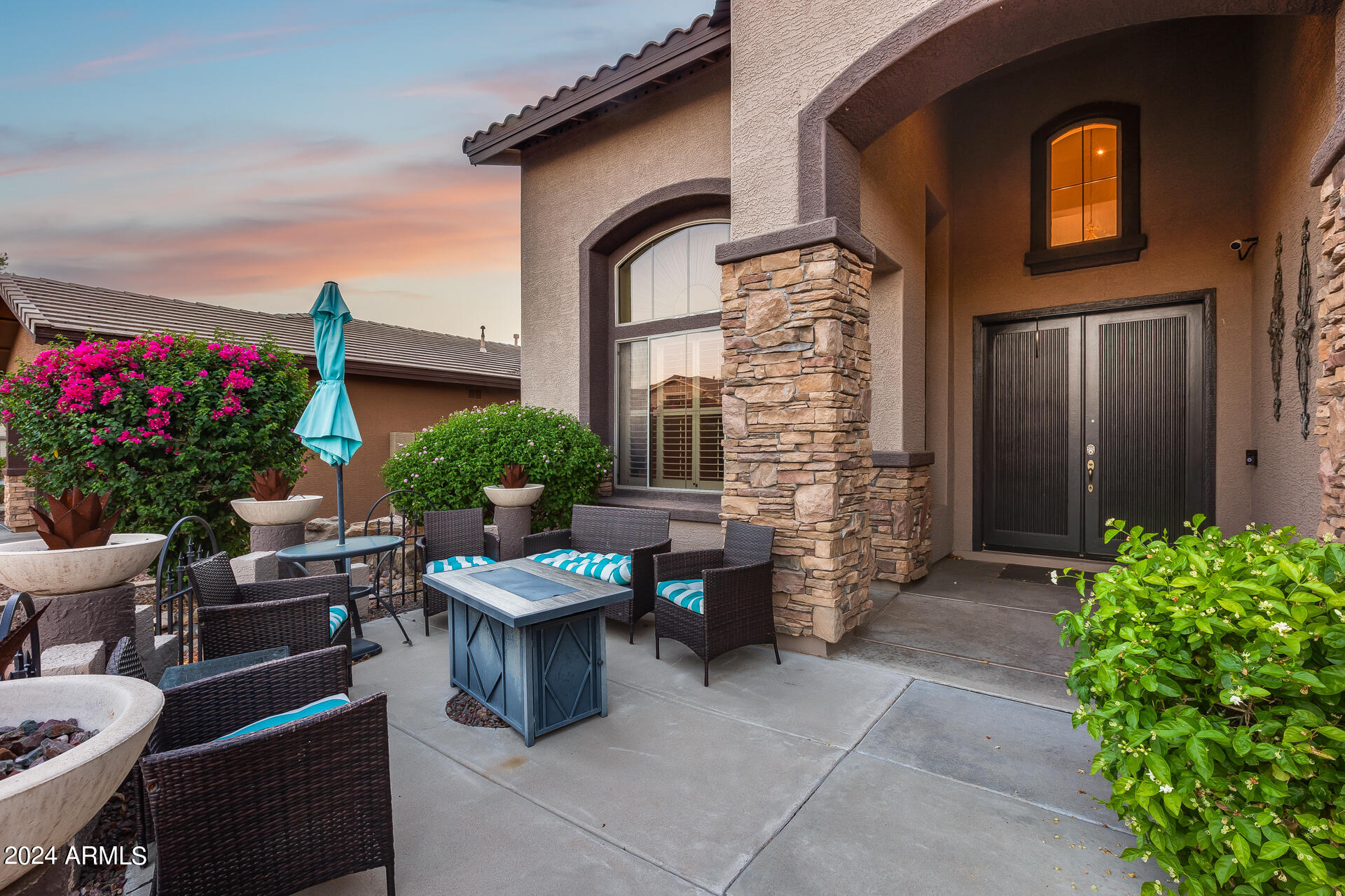 2728 W ADVENTURE Drive