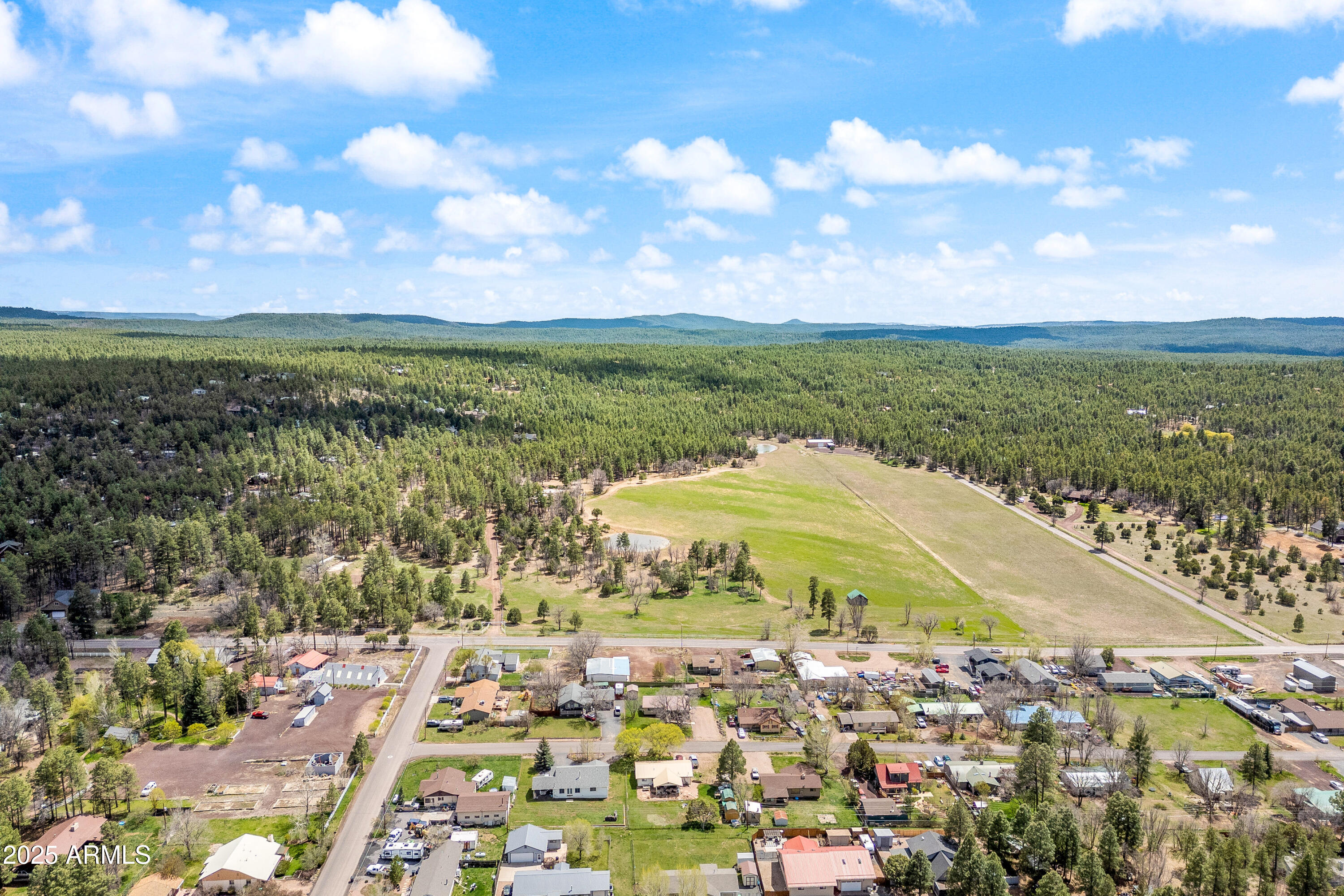 931 W WOODLAND LAKE Road 13