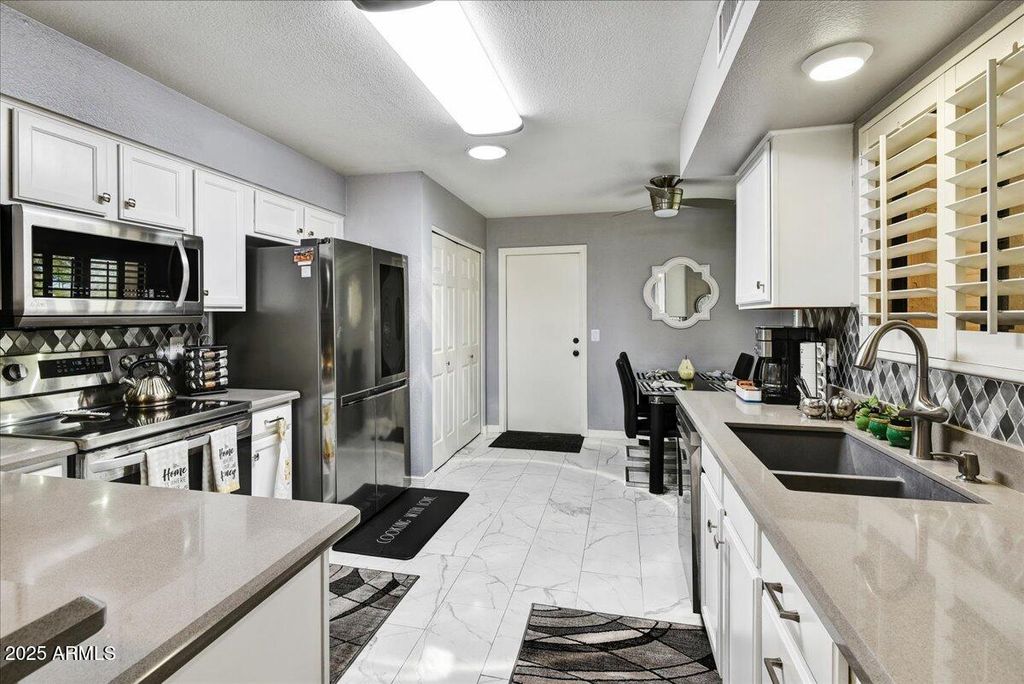 Photo of 9115 W Kimberly Way, Peoria, AZ 85382 (MLS # 6928055)