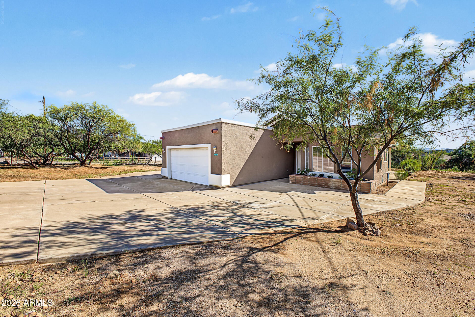 1601 HURON Street