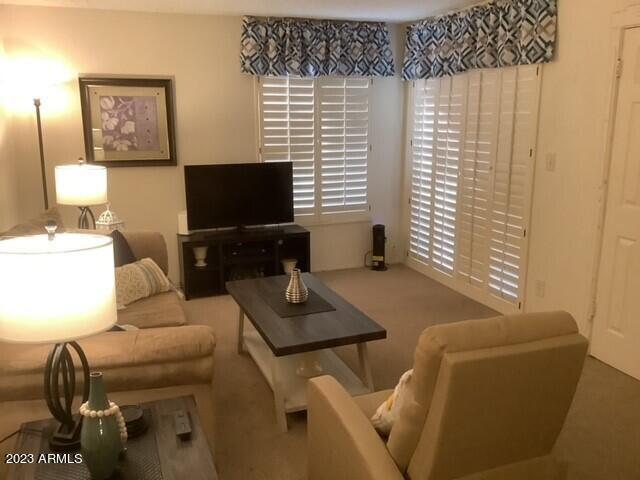 8649 E ROYAL PALM Road 104