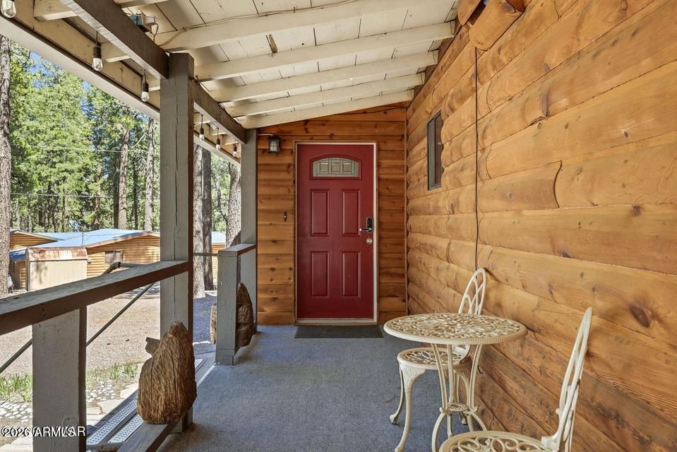 18 COUNTY ROAD N2120 -- 2120