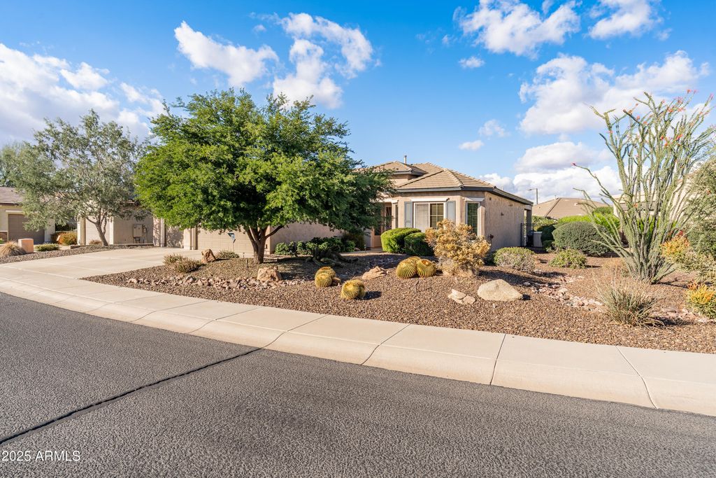 Photo of 27012 W Marco Polo Road, Buckeye, AZ 85396 (MLS # 6950776)