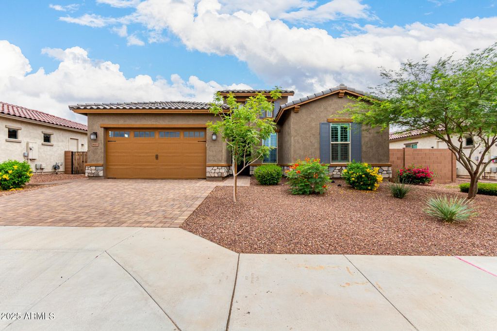 Photo of 18453 W Elwood Street, Goodyear, AZ 85338 (MLS # 6994404)
