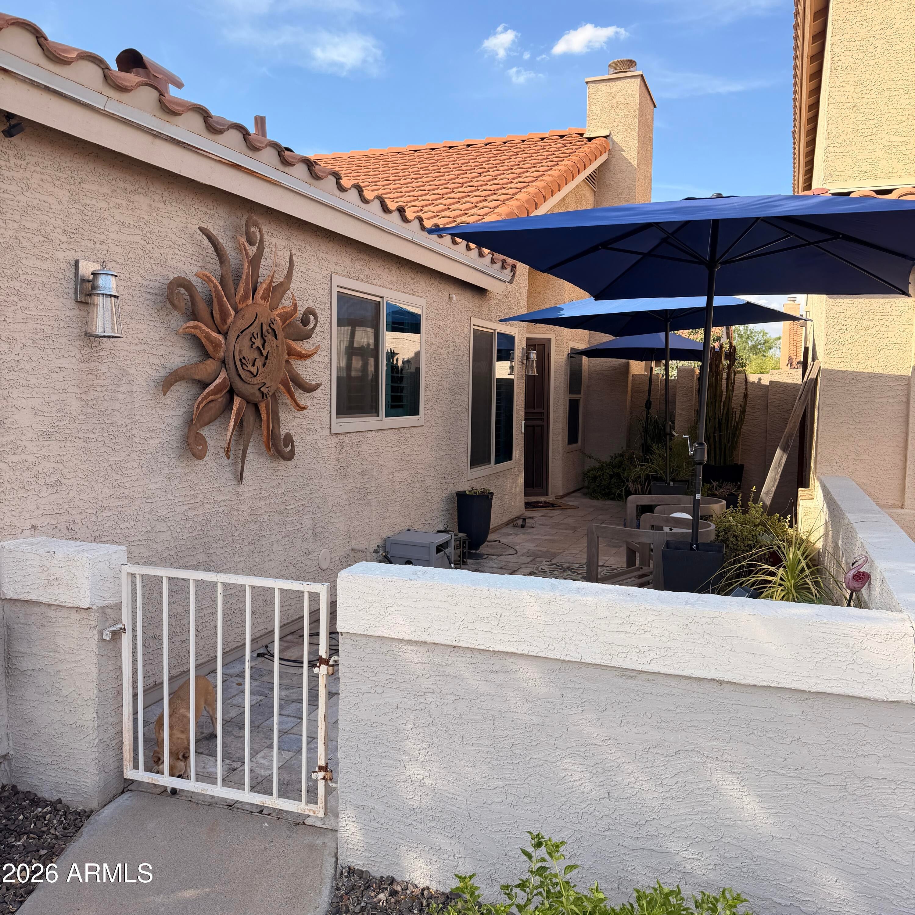 310 W MONTE CRISTO Avenue