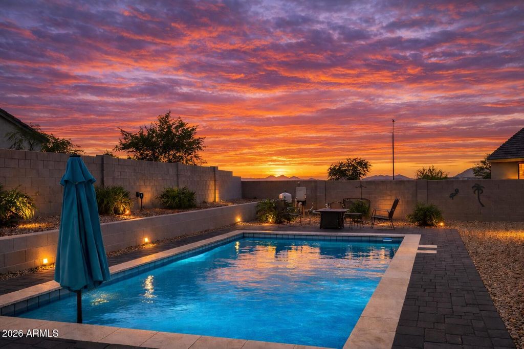 Photo of 1016 W Beacon Drive, Casa Grande, AZ 85122 (MLS # 6944018)