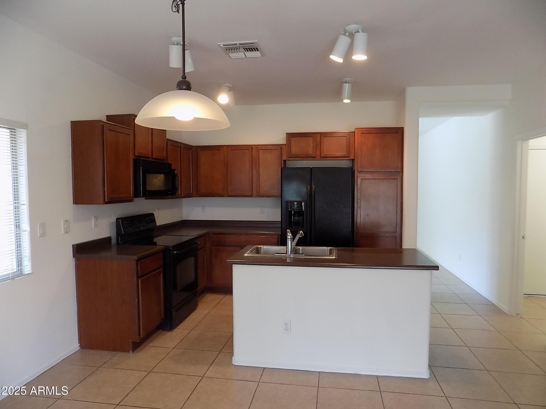 5423 W SHUMWAY FARM Road