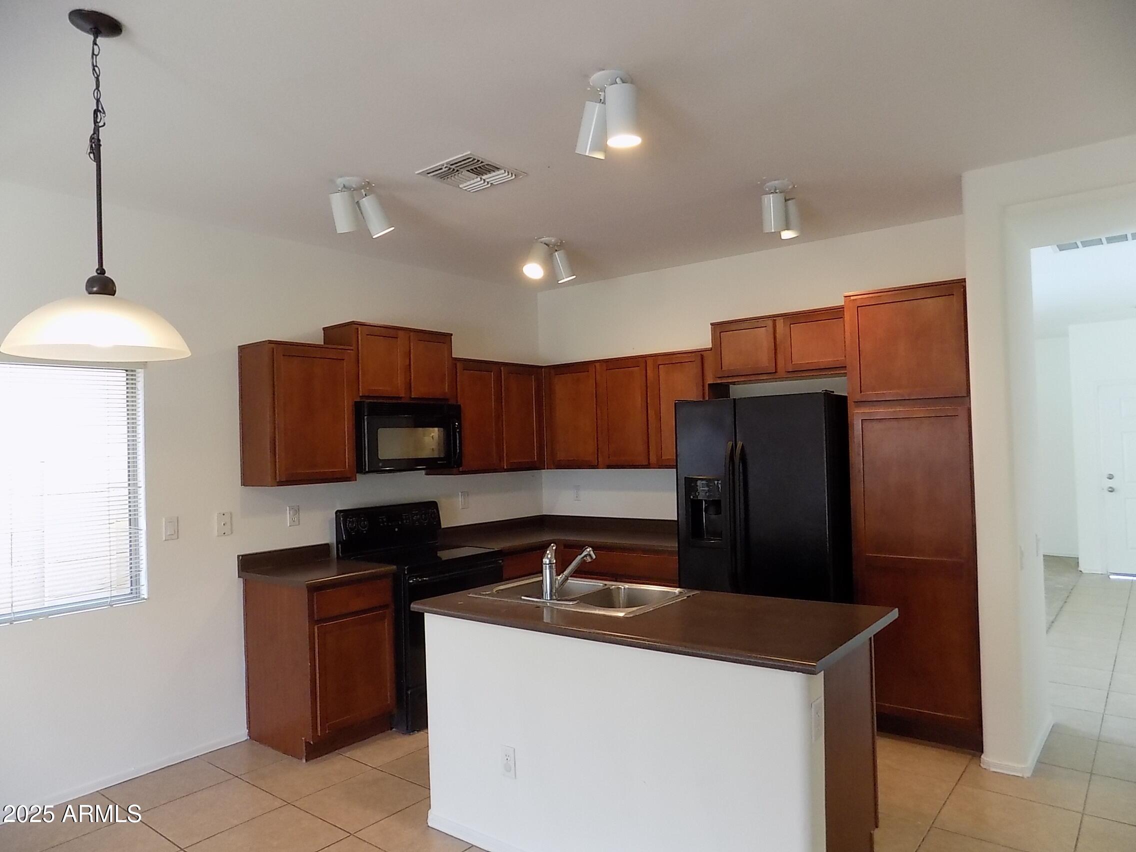 5423 W SHUMWAY FARM Road