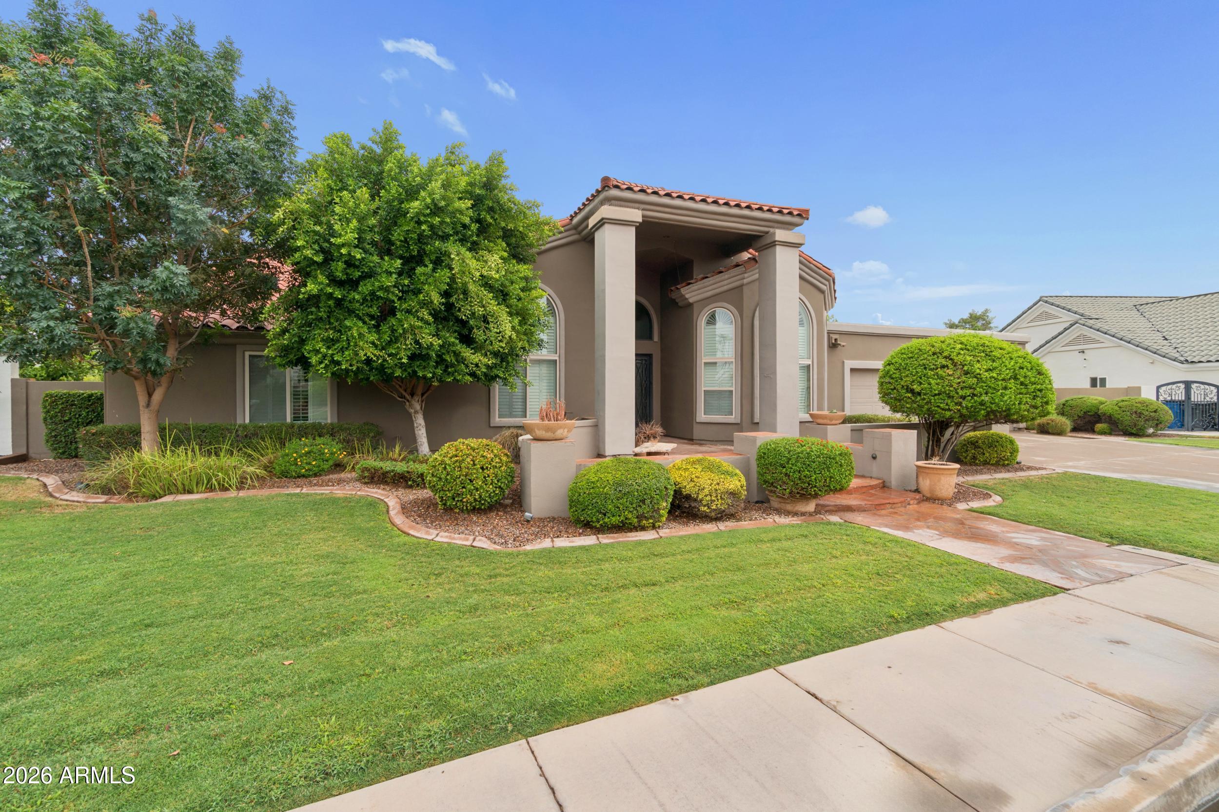 1307 E TREASURE COVE Drive