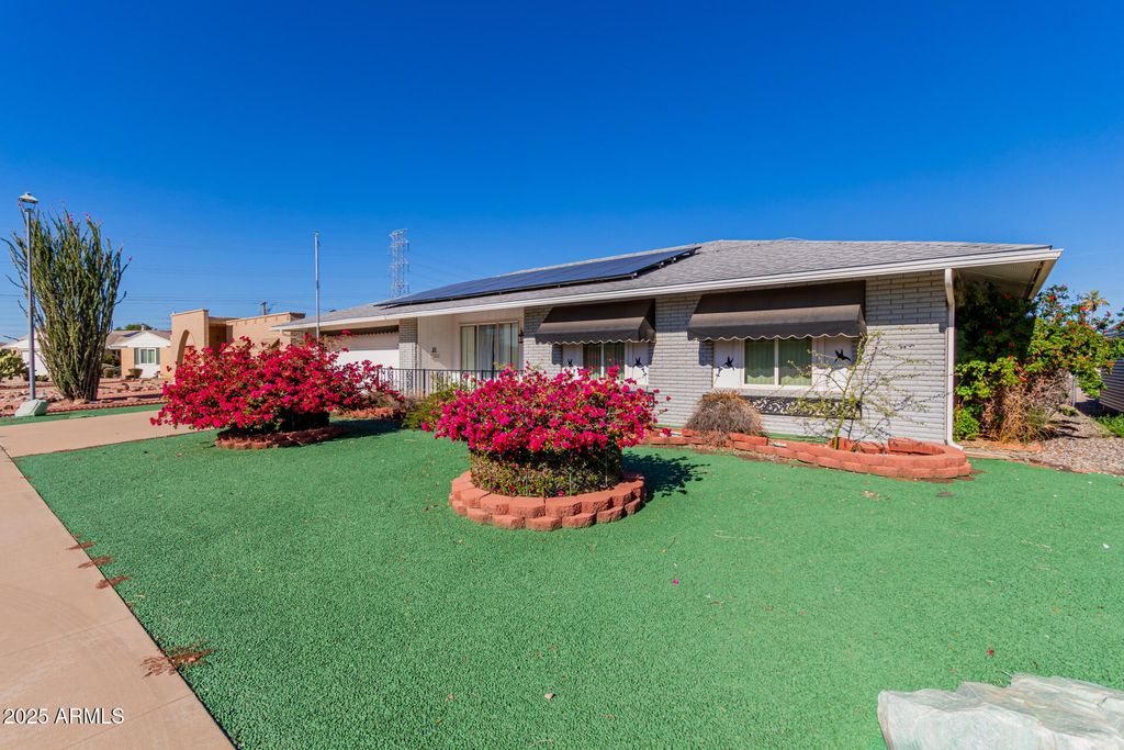 Photo of 11046 W Campana Drive, Sun City, AZ 85351 (MLS # 6955304)