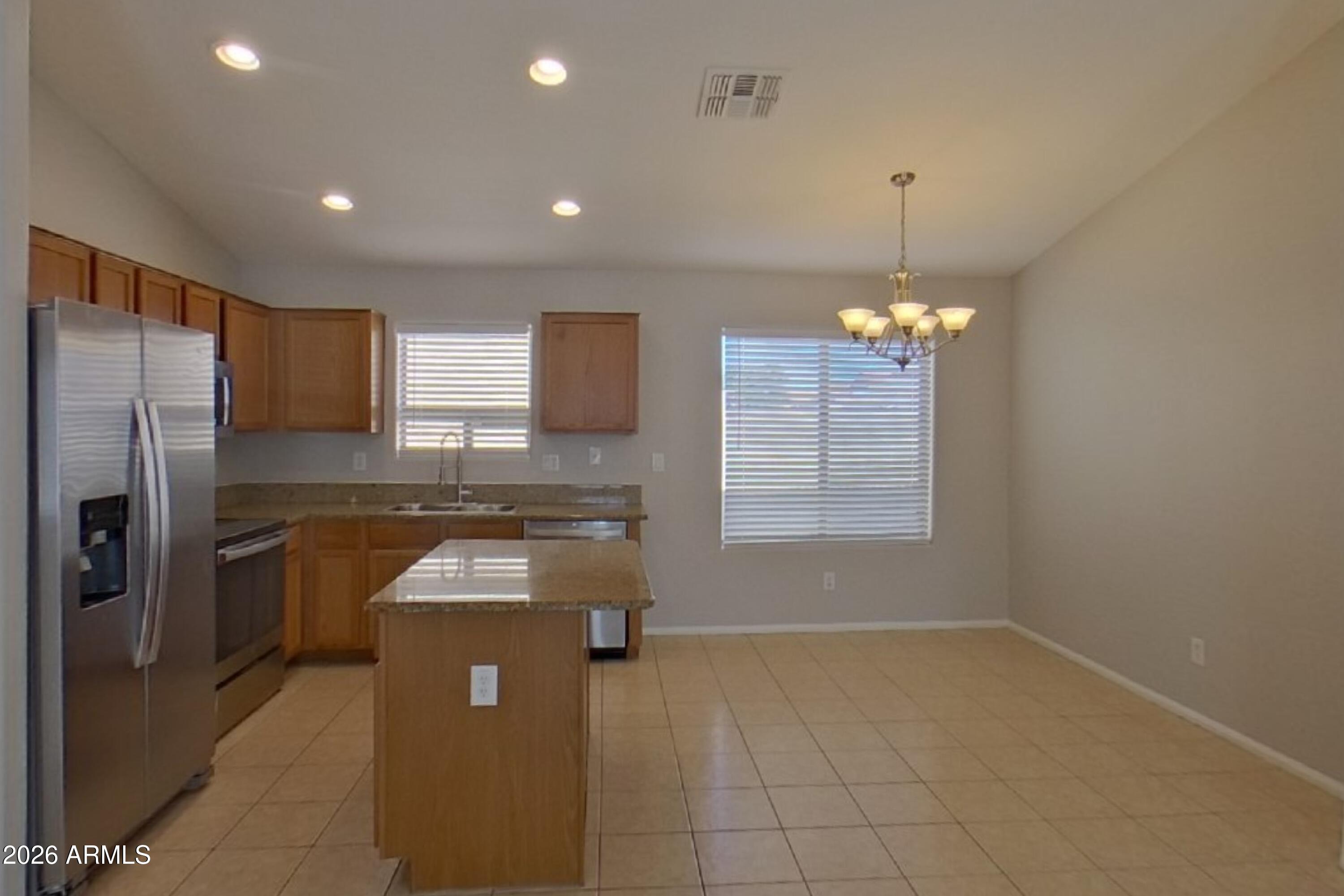 39964 W SANDERS Way