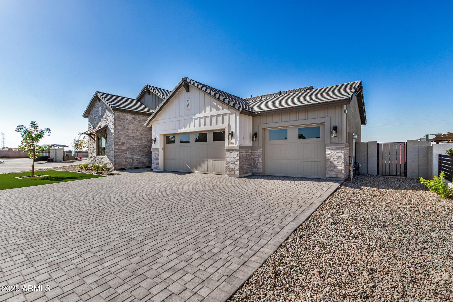 Homes for Sale in Queen Creek Arizona 2 1606 E MINTON Street