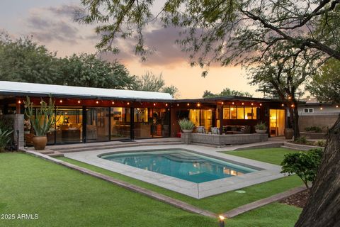 Photo of 4324 E Stanford Drive, Phoenix, AZ 85018 (MLS # 6961892)