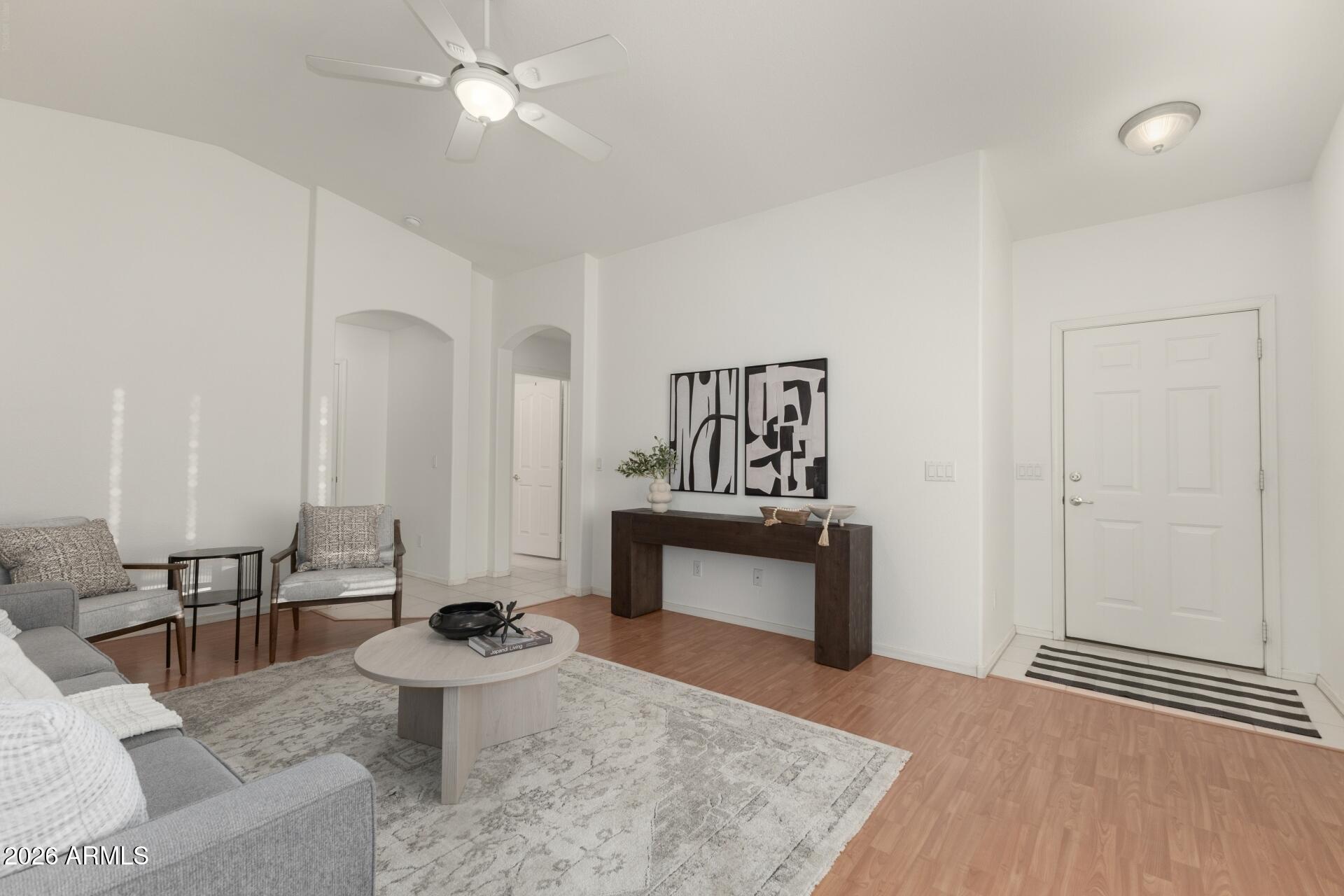 1362 E CHERRY HILLS Drive