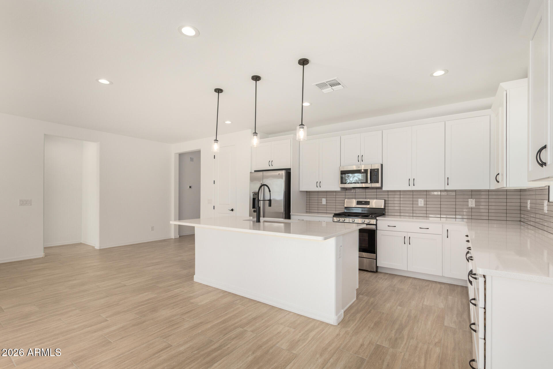 5423 W MANZANITA Drive