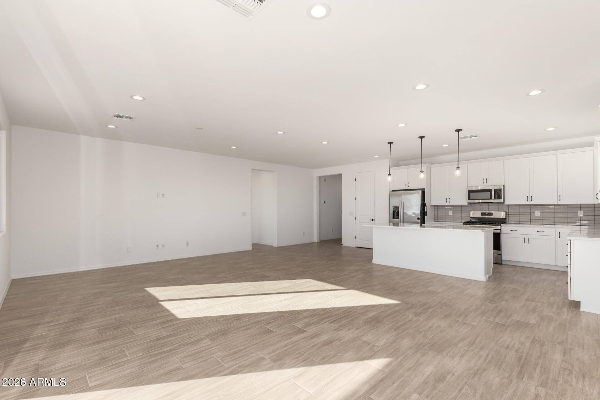 5423 W MANZANITA Drive