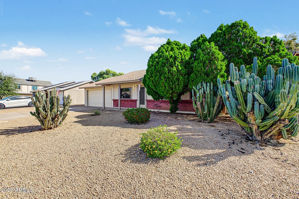 Photo of 3215 N Central Drive, Chandler, AZ 85224 (MLS # 7095401)