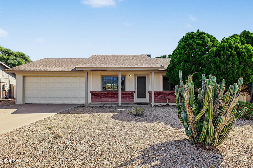 Photo of 3215 N Central Drive, Chandler, AZ 85224 (MLS # 7095401)