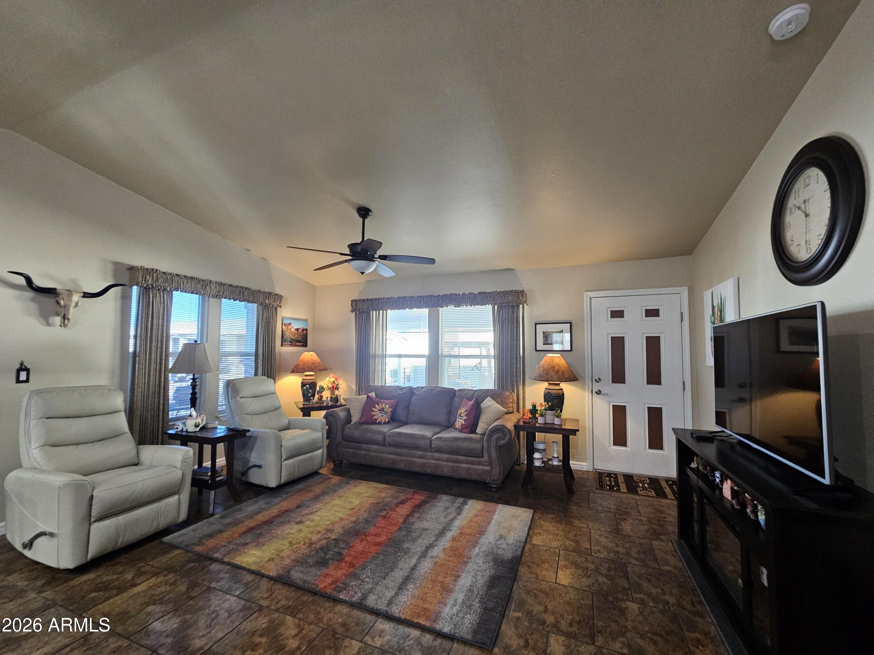 650 N Hawes Road 4010