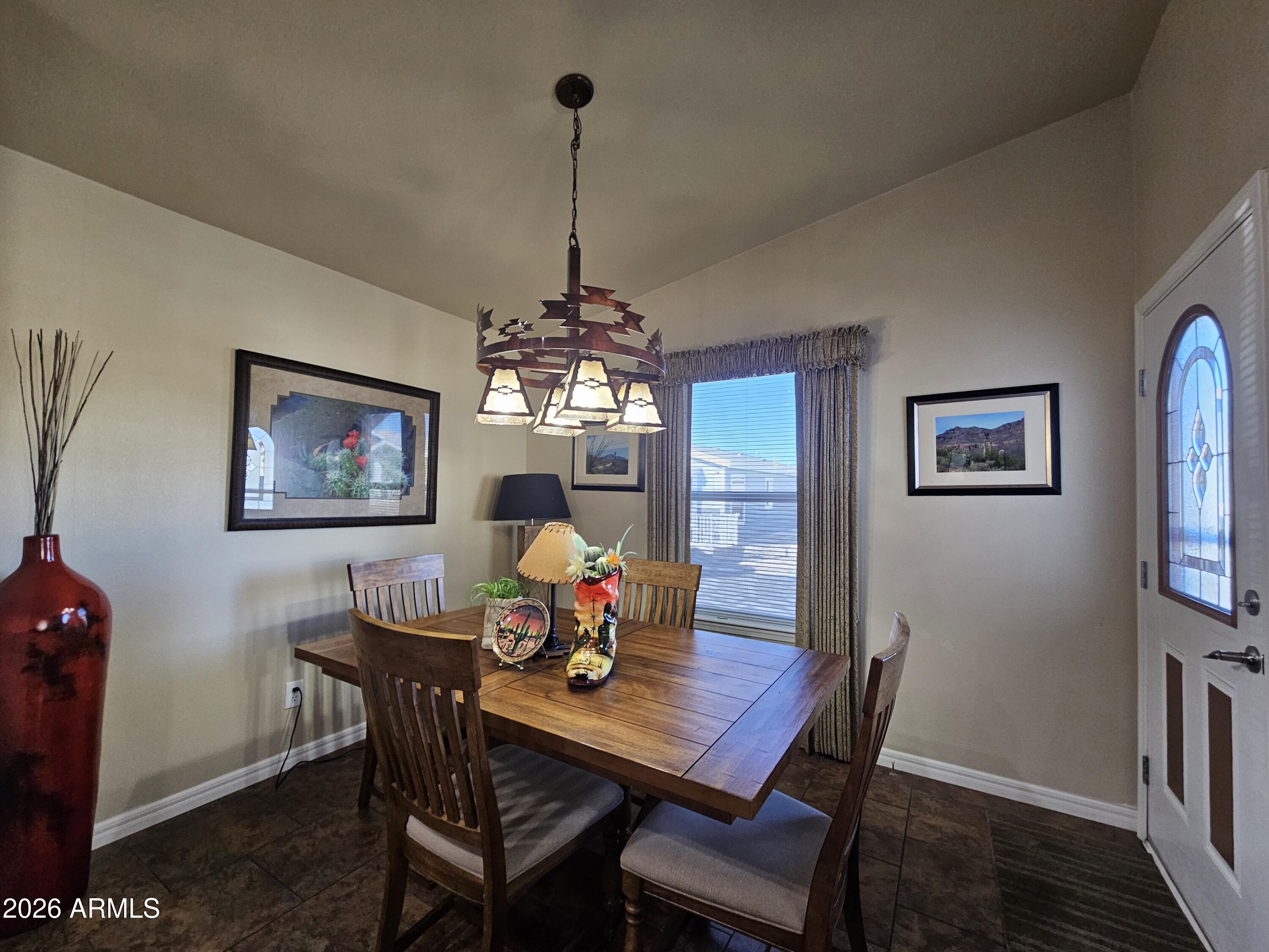 650 N Hawes Road 4010