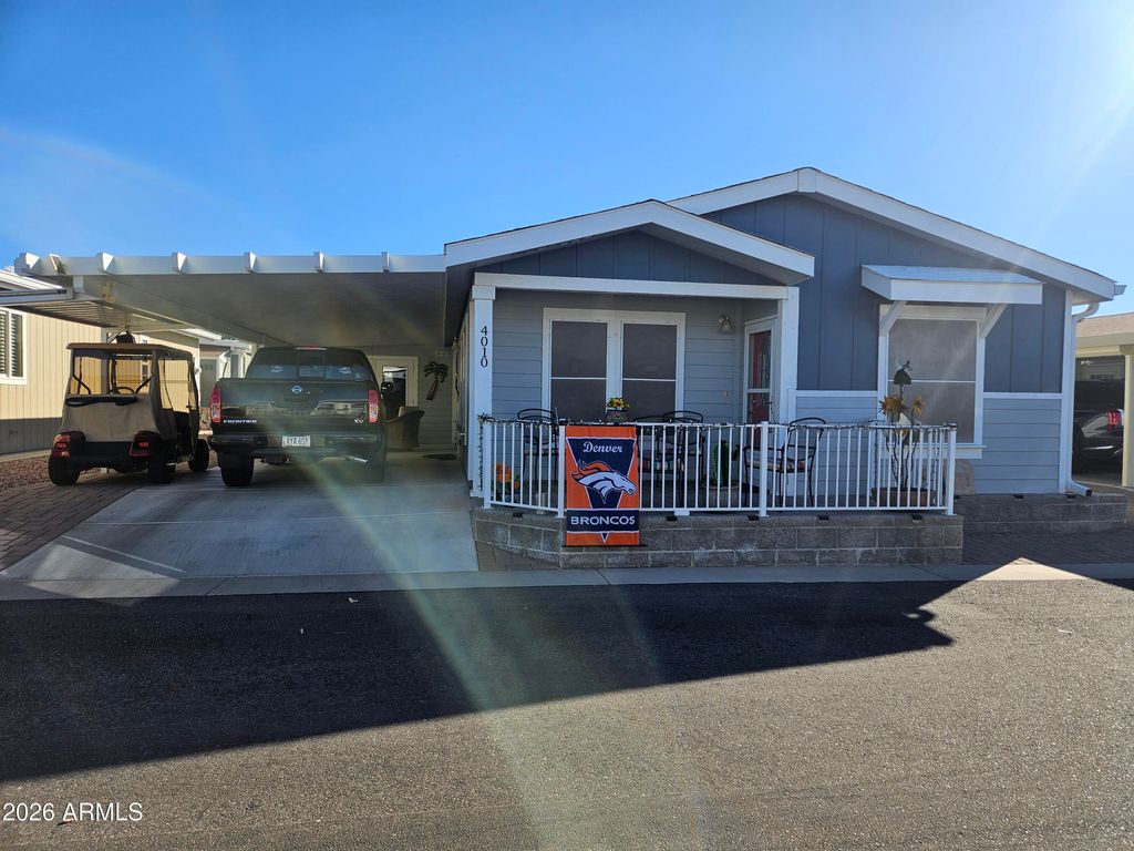 Photo of 650 N Hawes Road #4010, Mesa, AZ 85207 (MLS # 6972409)