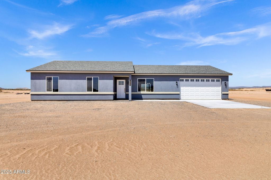 Photo of 10902 E Angus Lane, Coolidge, AZ 85128 (MLS # 6910144)