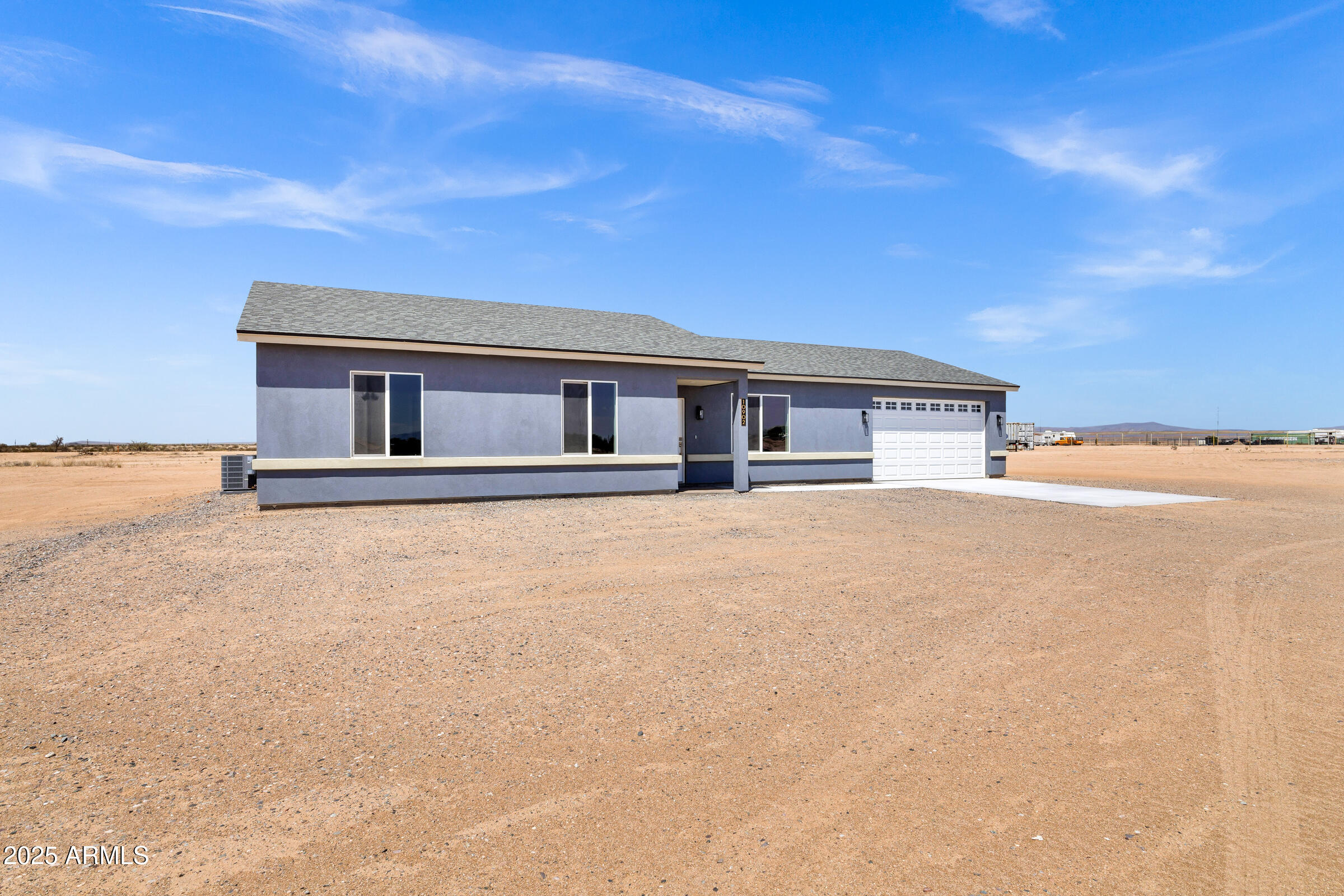 10902 E Angus Lane