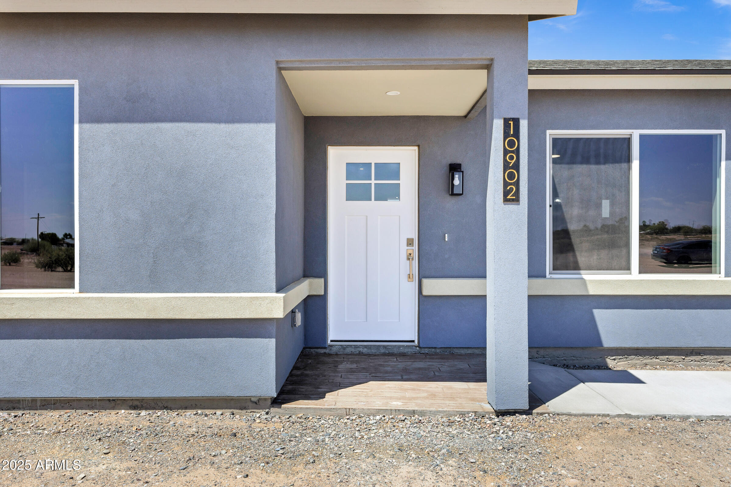 10902 E Angus Lane