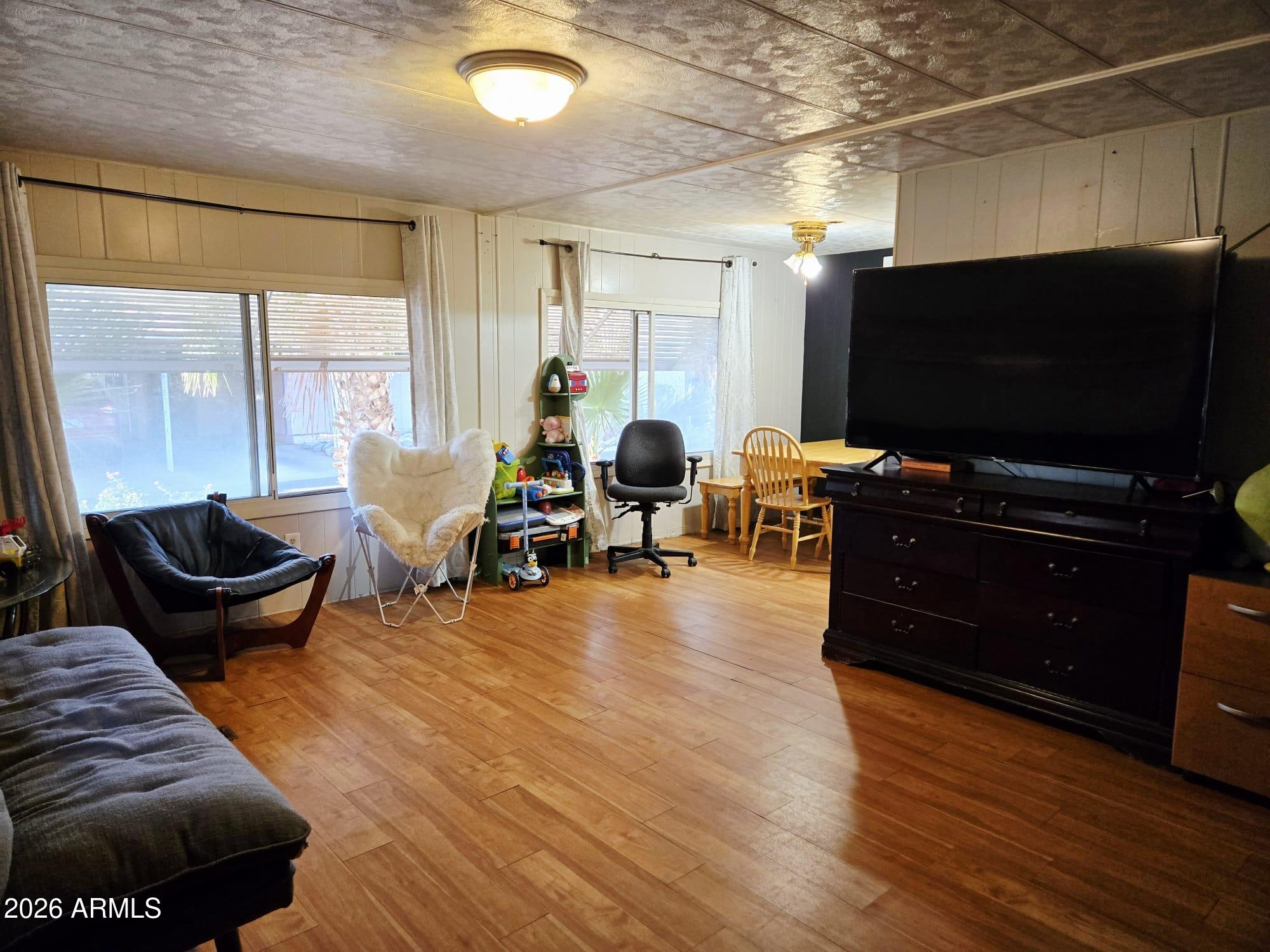 303 E South Mountain Avenue 170