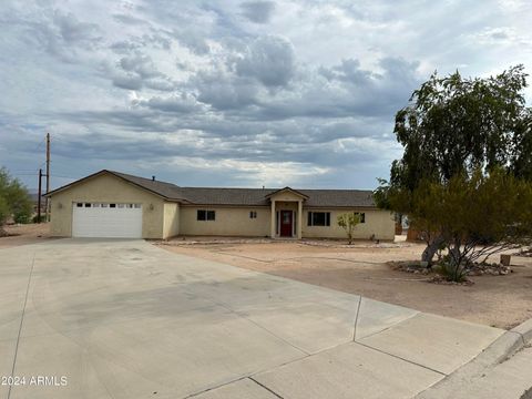 A home in Wickenburg