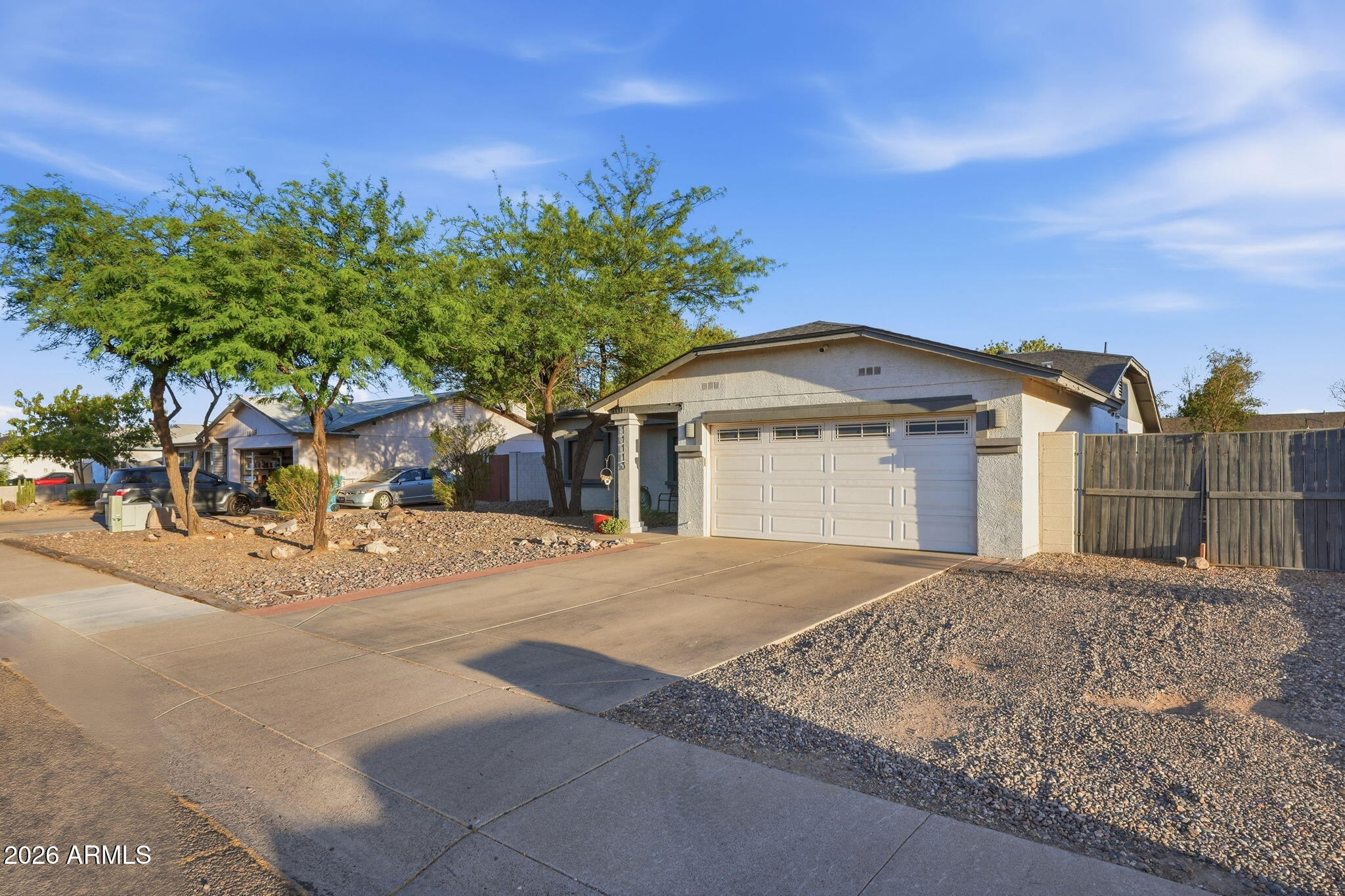 11113 W ROMA Avenue W