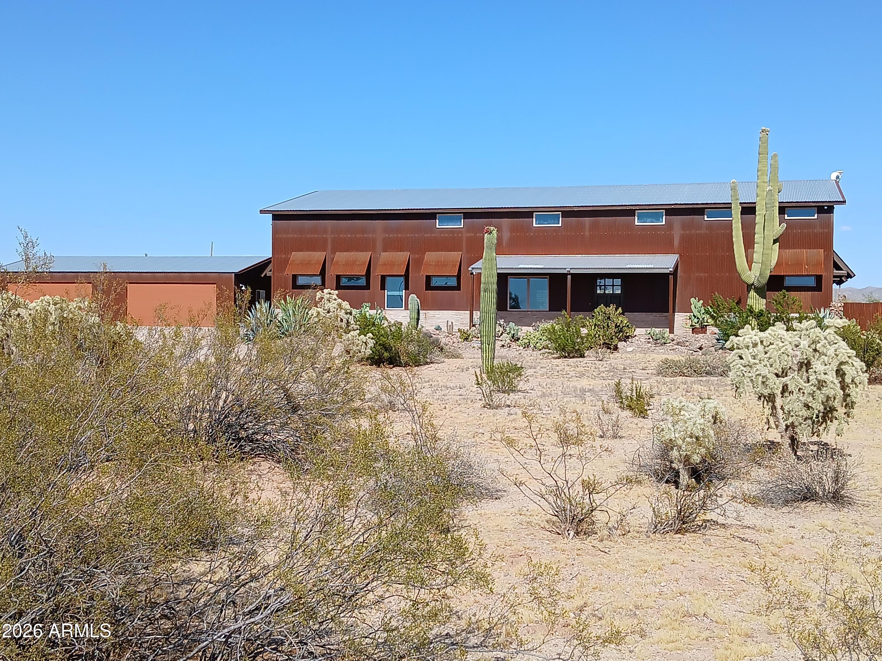 33977 S Twin Hawk Lane