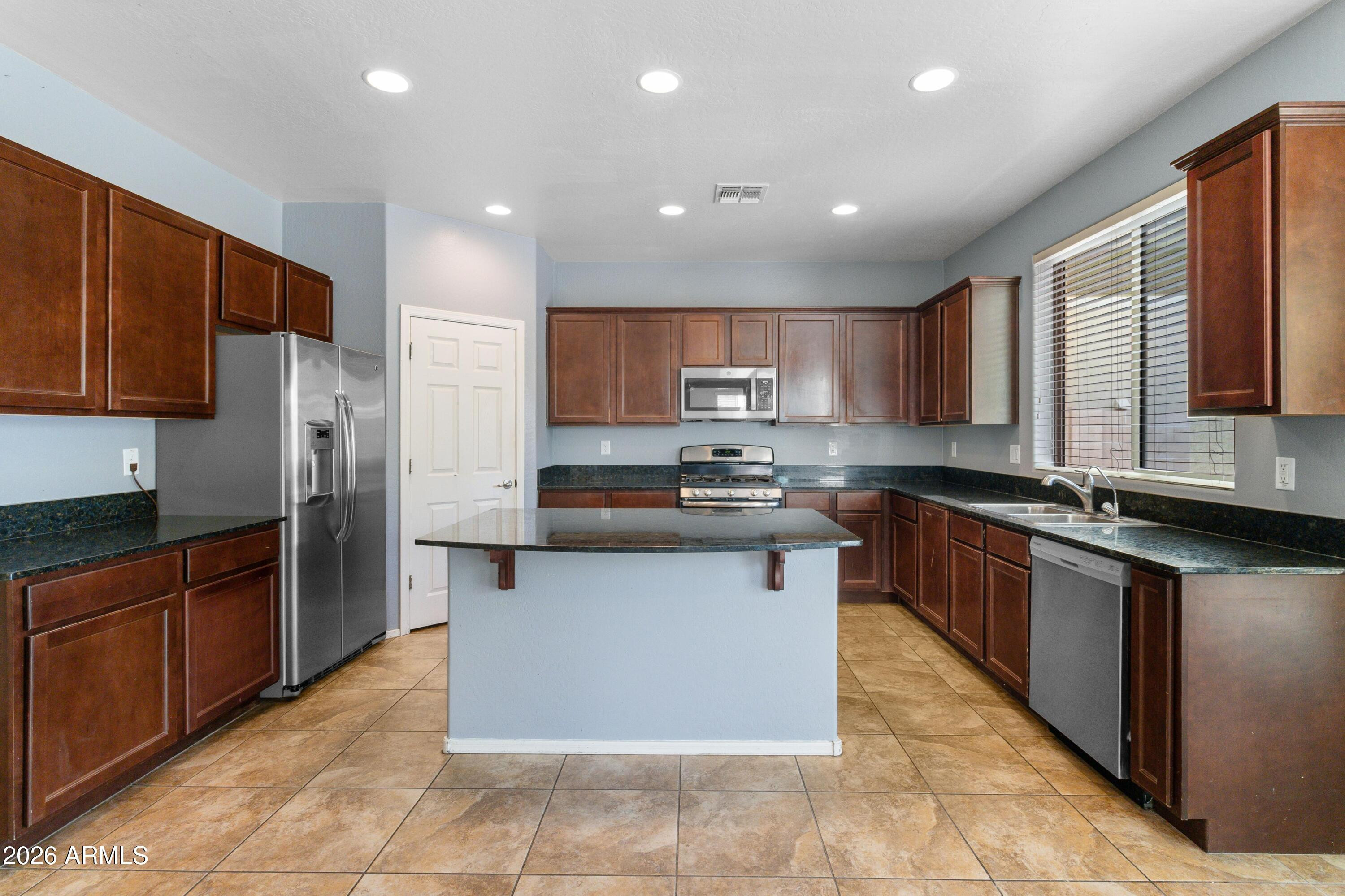 3158 N Clanton Street