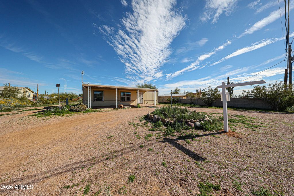 Photo of 4457 N Delaware Drive, Apache Junction, AZ 85120 (MLS # 6969913)