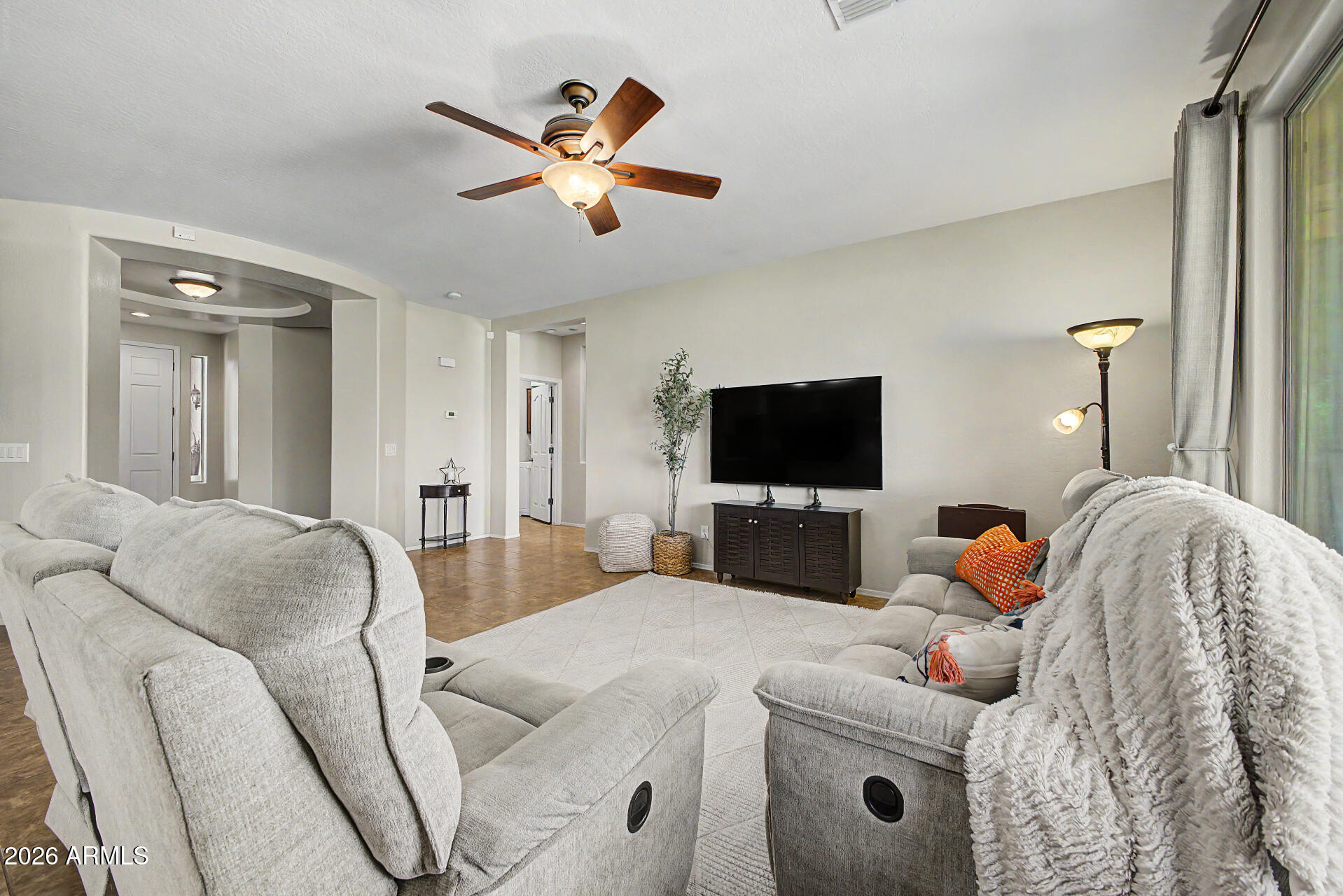 5404 W COLES Road
