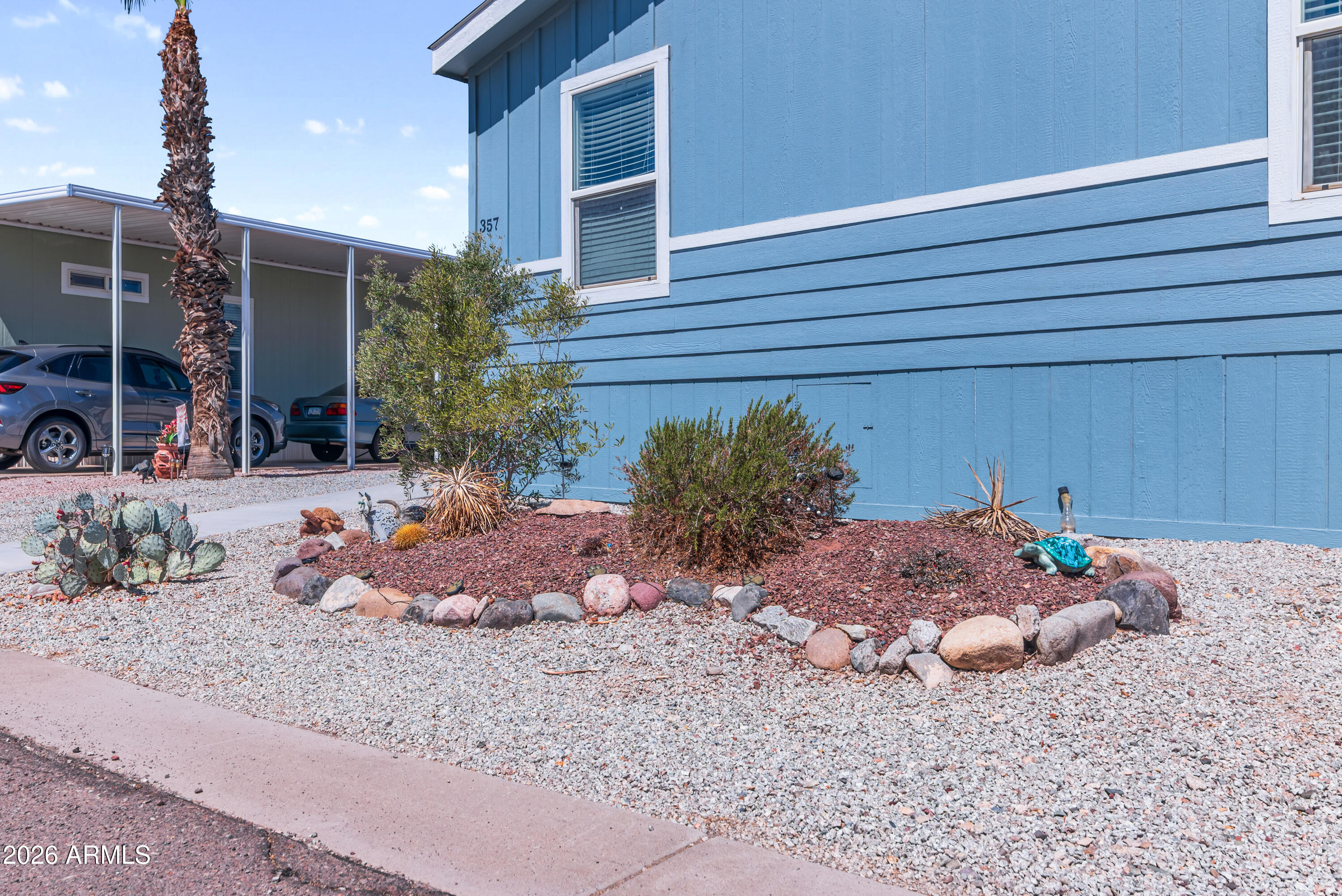 2000 S APACHE Road 357