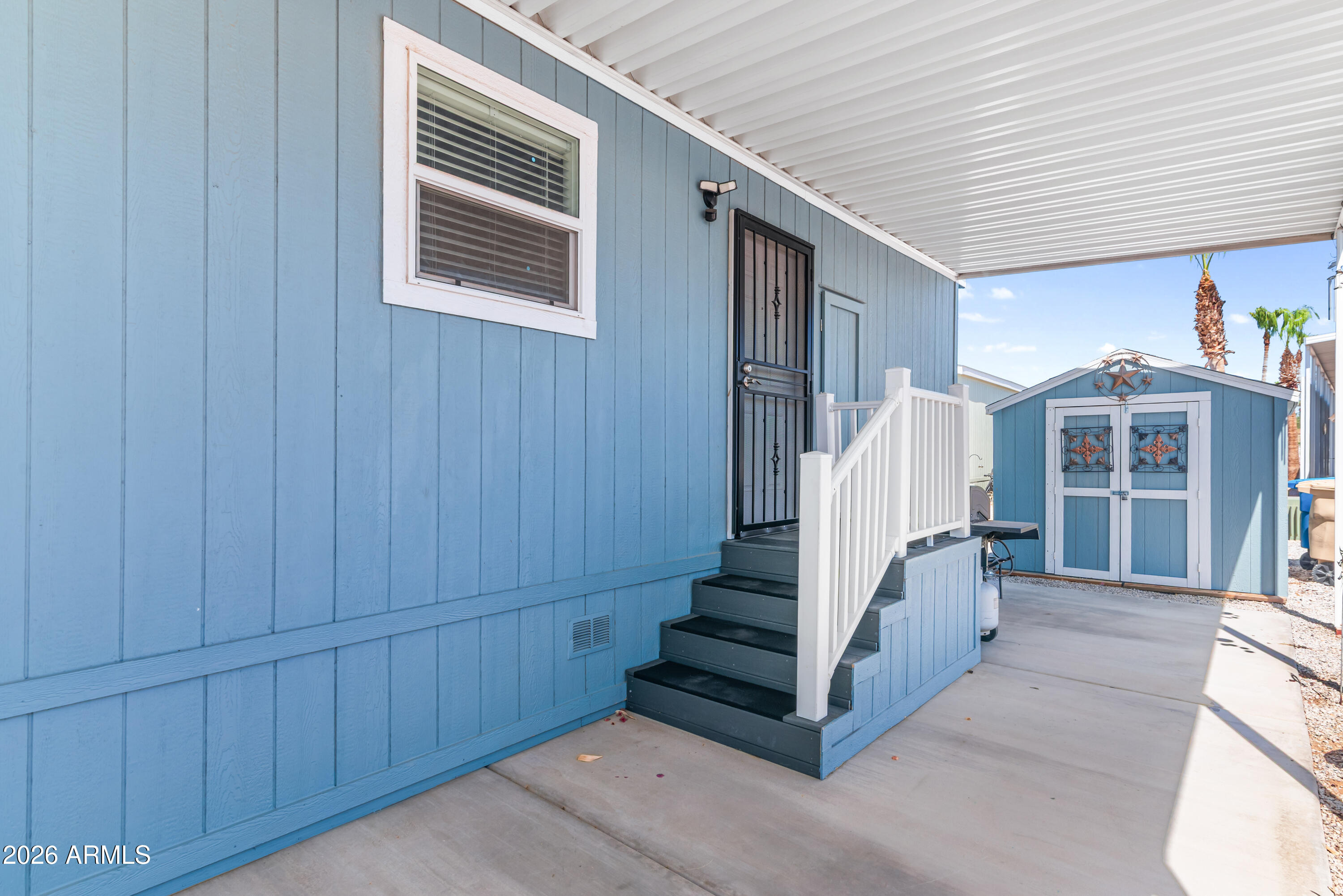 2000 S APACHE Road 357