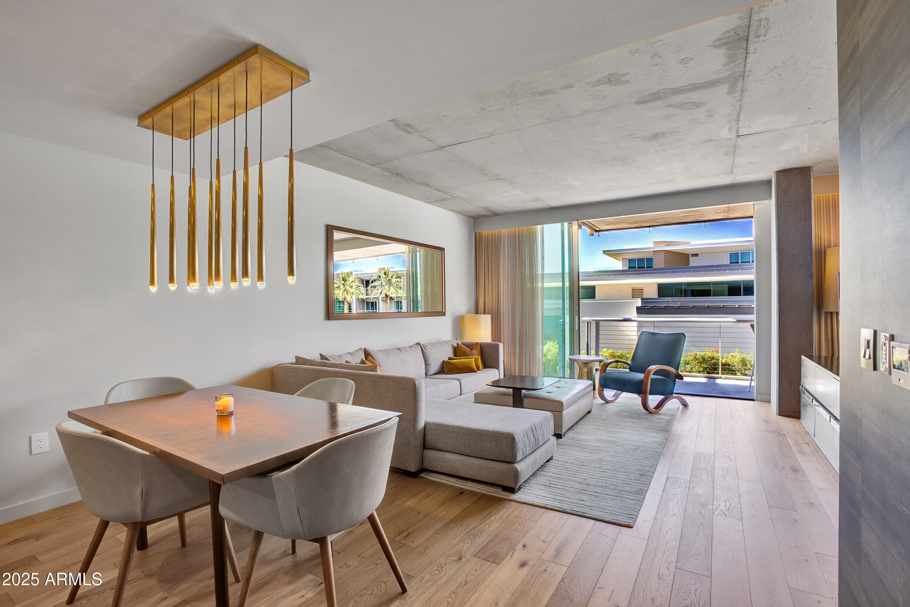 5455 E LINCOLN Drive 2019