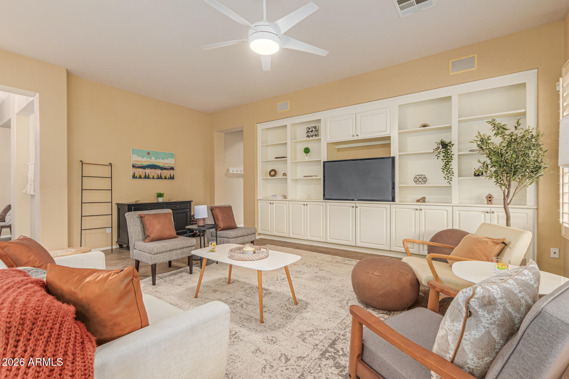 2860 E LEXINGTON Court