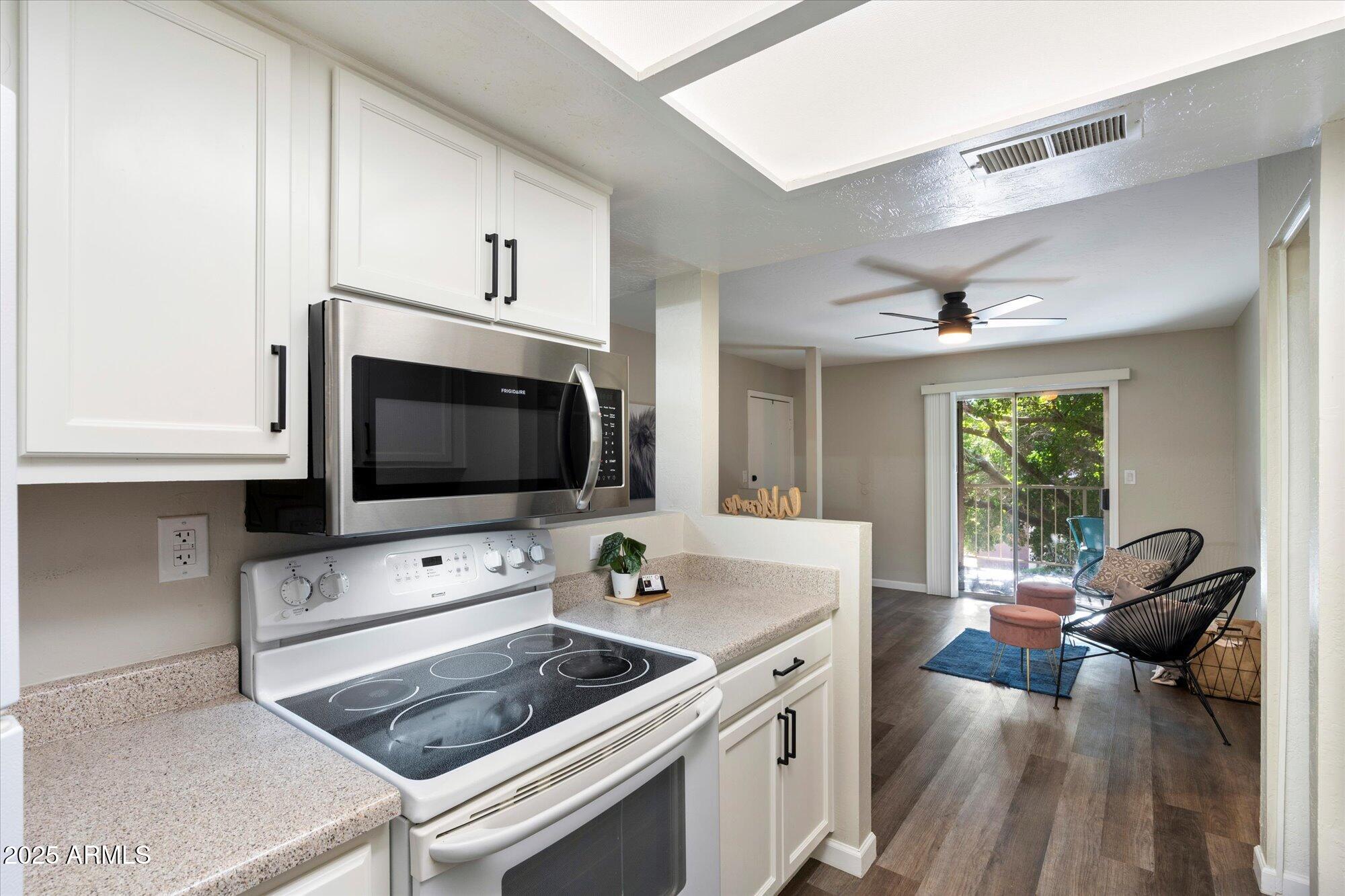 16602 N 25TH Street 215