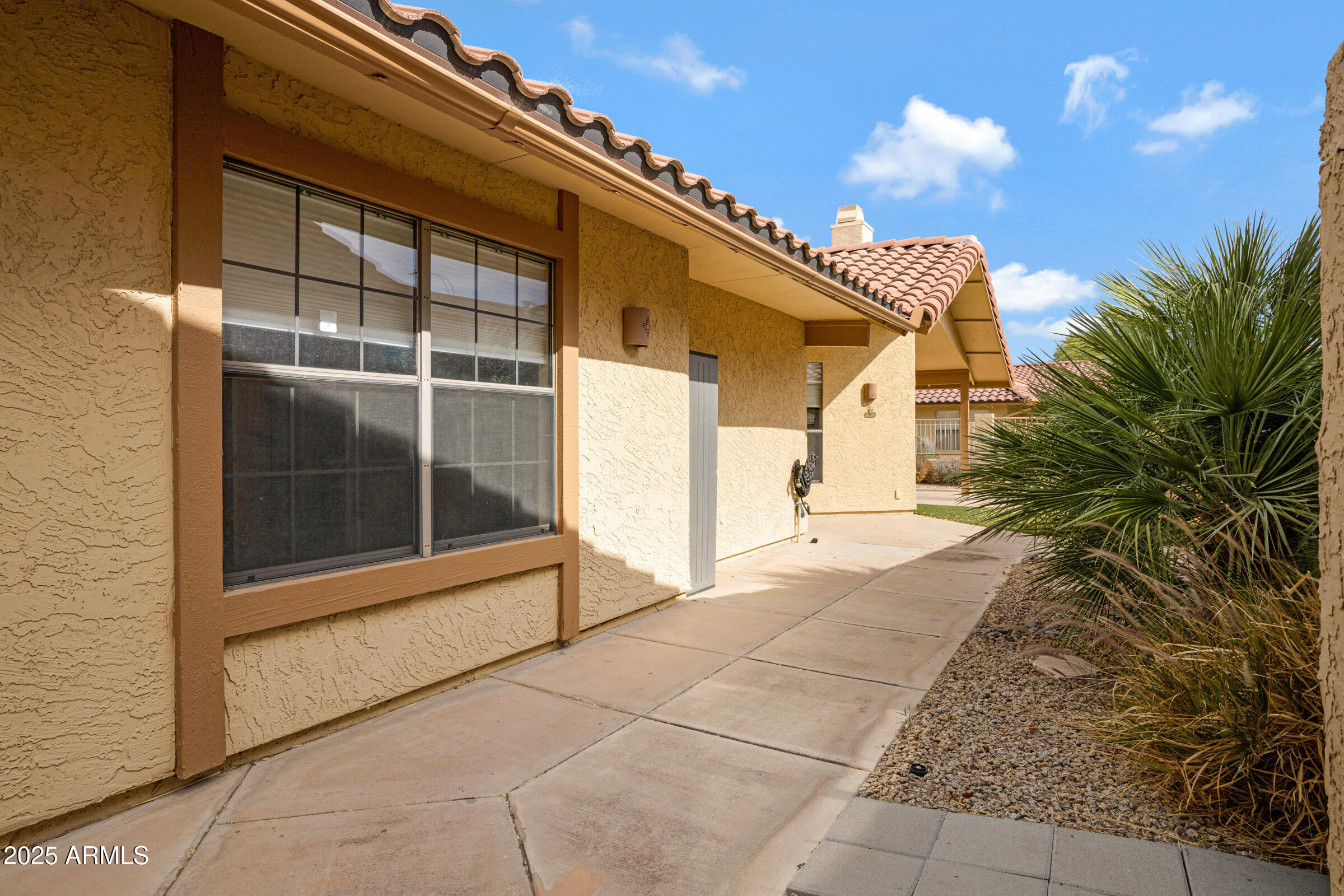 4790 E NAVAJO Street