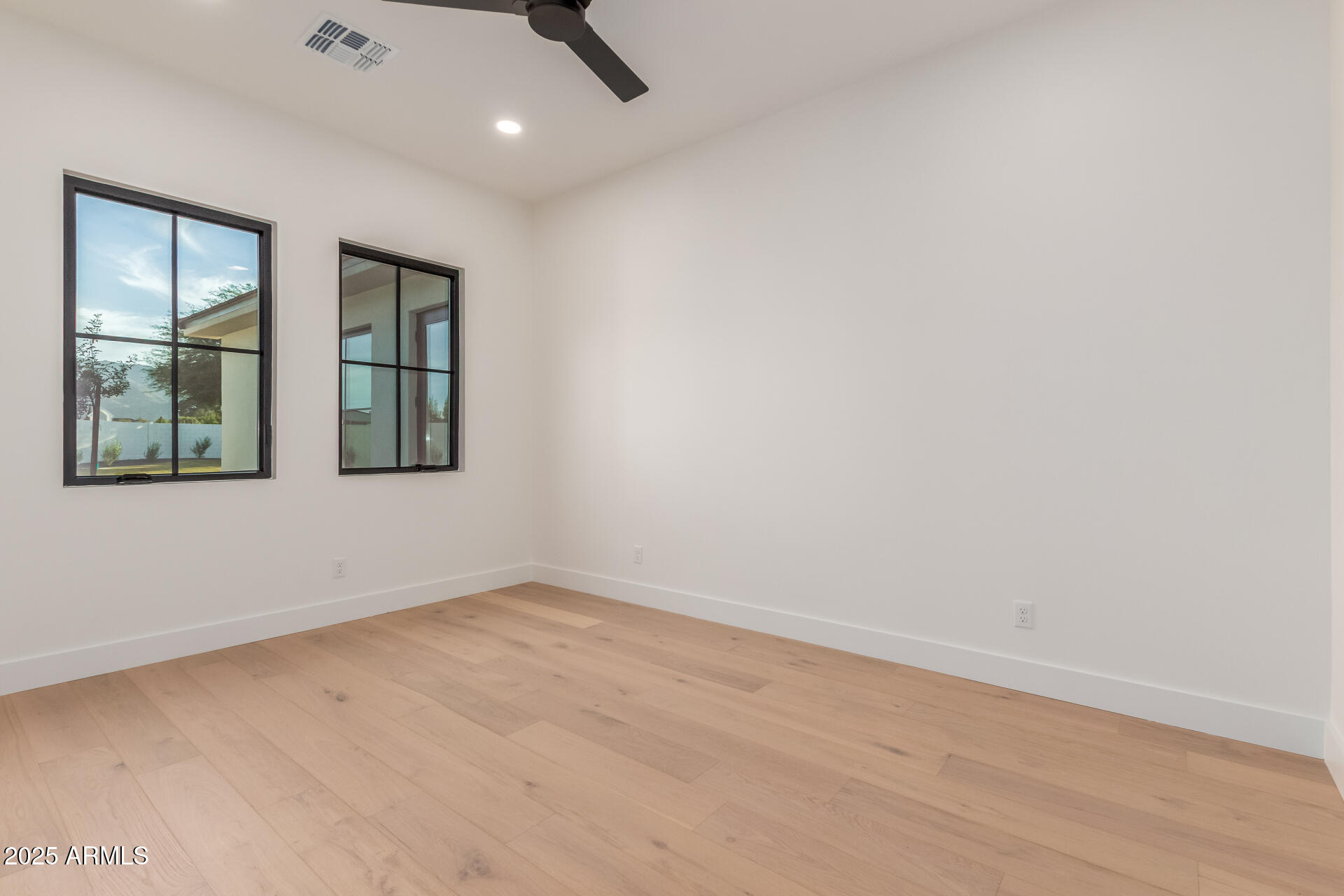 WEST VILLAGE OF SANTAN LAKESIDE ESTATES 2 LTS 1-20 - Residential