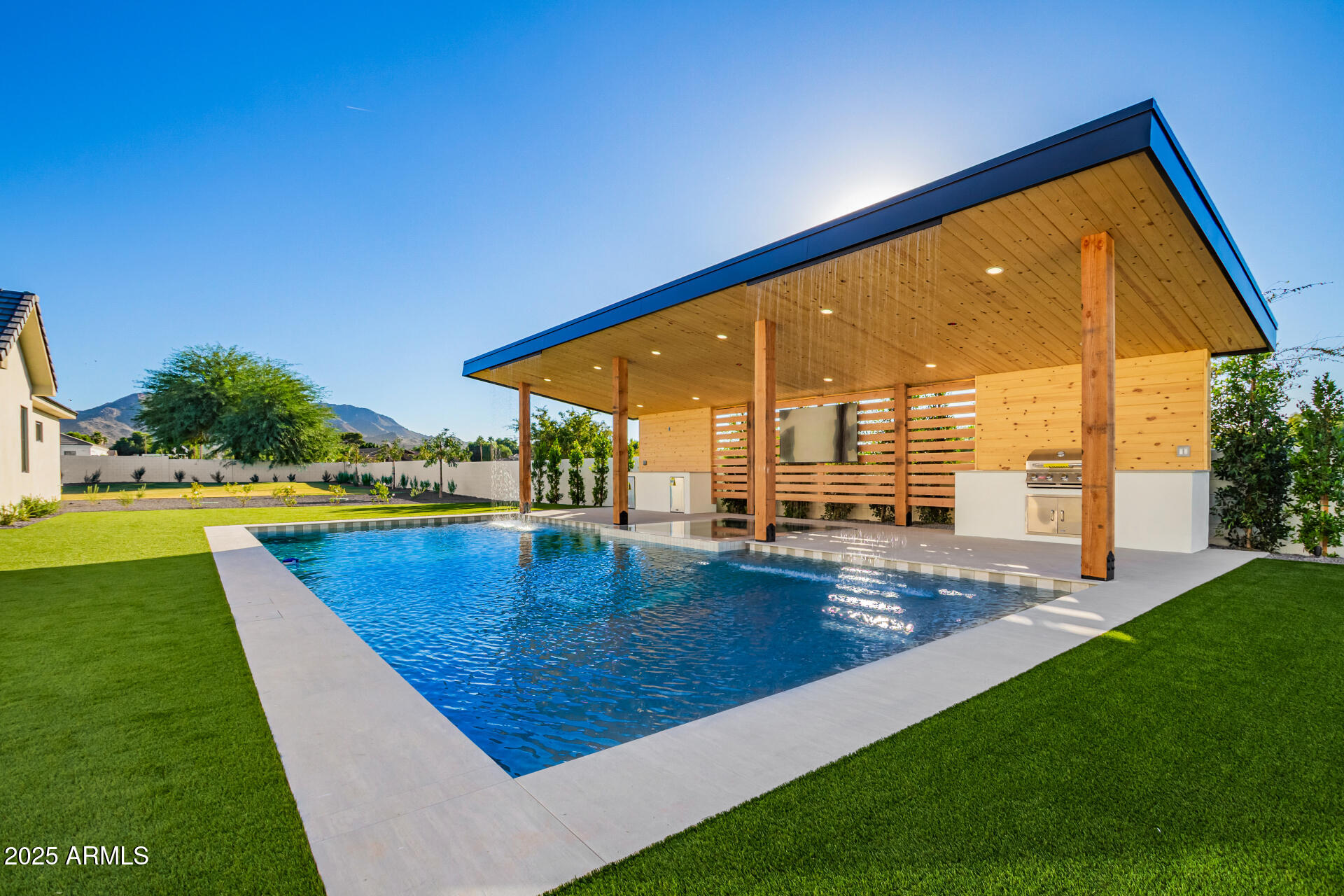WEST VILLAGE OF SANTAN LAKESIDE ESTATES 2 LTS 1-20 - Residential