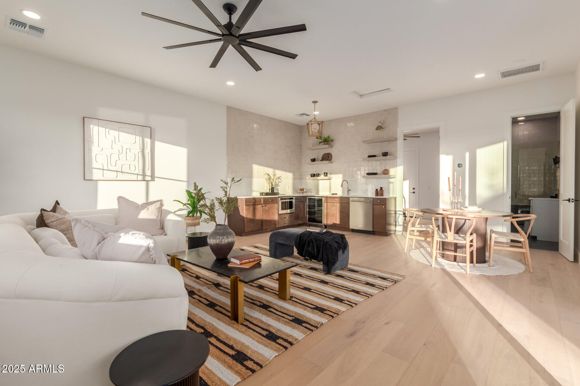 WEST VILLAGE OF SANTAN LAKESIDE ESTATES 2 LTS 1-20 - Residential